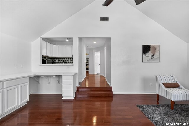 Image 23 of 42 For 12331 Stable Wood