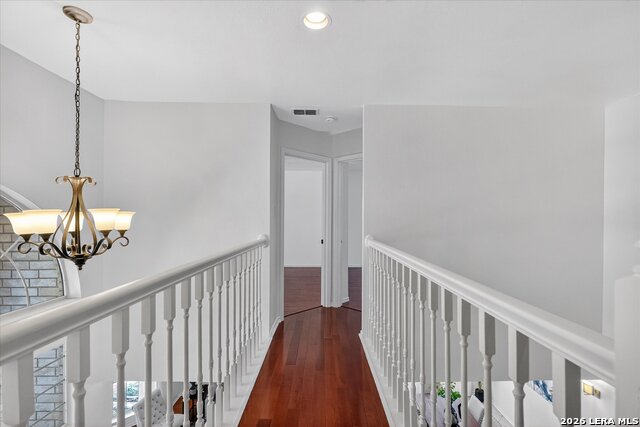 Image 27 of 42 For 12331 Stable Wood