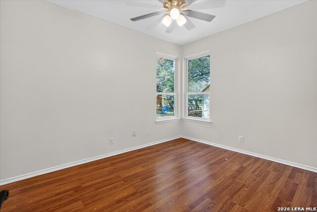 Image 28 of 42 For 12331 Stable Wood