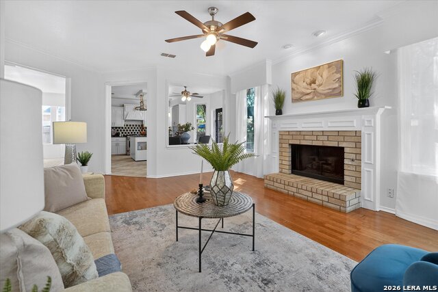 Image 8 of 42 For 12331 Stable Wood