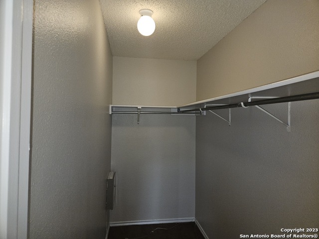 Image 12 of 19 For 4923 Hill Mist