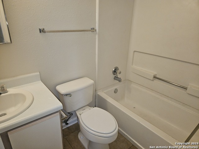 Image 19 of 19 For 4923 Hill Mist