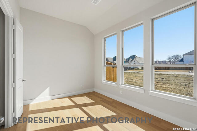 Image 16 of 19 For 133 Rainwater Creek