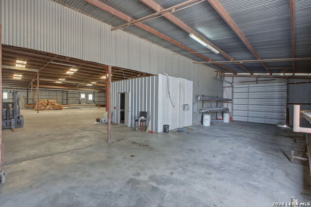 Image 12 of 39 For 4456 Fm 536  