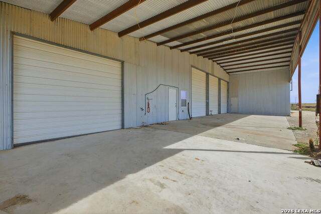 Image 18 of 39 For 4456 Fm 536  