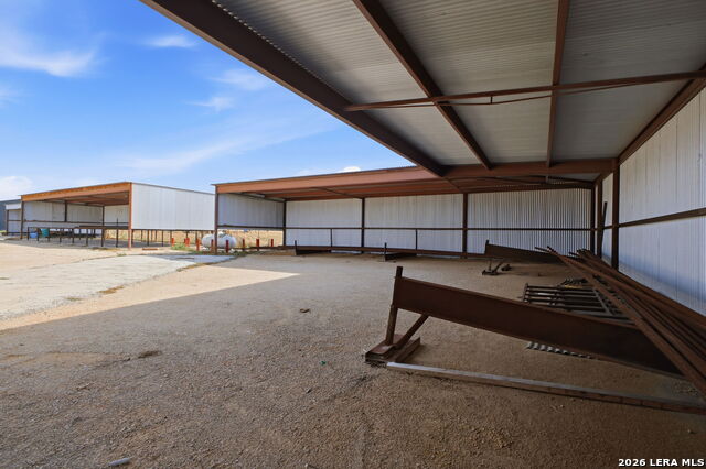 Image 22 of 39 For 4456 Fm 536  