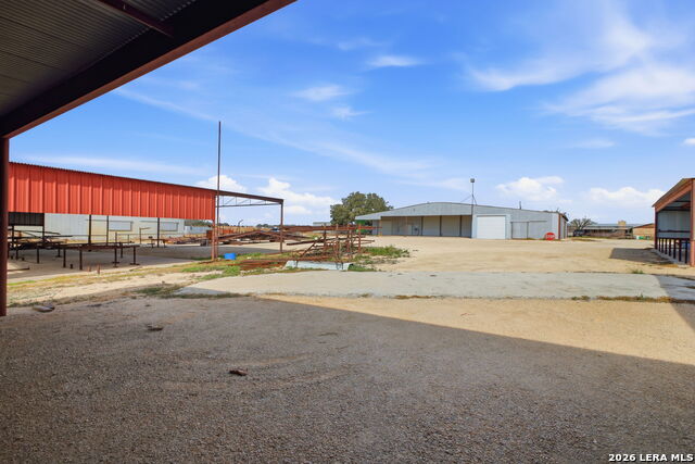 Image 23 of 39 For 4456 Fm 536  