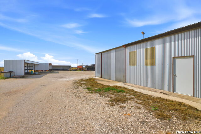 Image 8 of 39 For 4456 Fm 536  