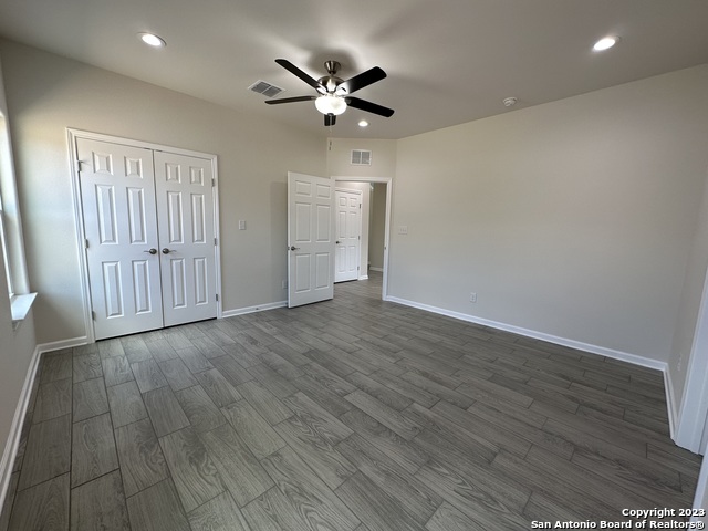 Image 12 of 30 For 1187 Bob White Dr