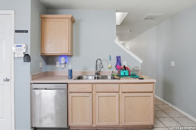 Image 11 of 27 For 8330 Steep  