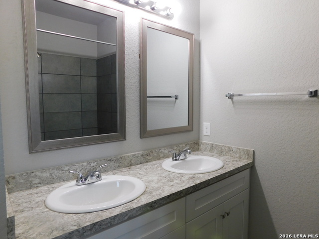 Image 13 of 19 For 2954 Weir Ave