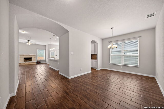 Image 18 of 39 For 4927 Top Ridge