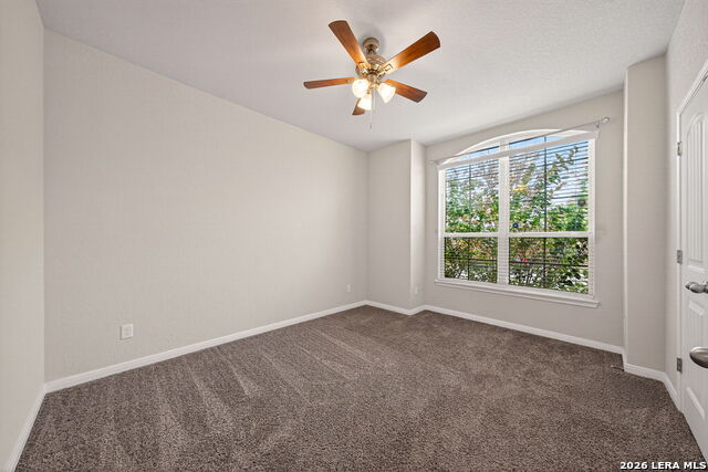 Image 25 of 39 For 4927 Top Ridge