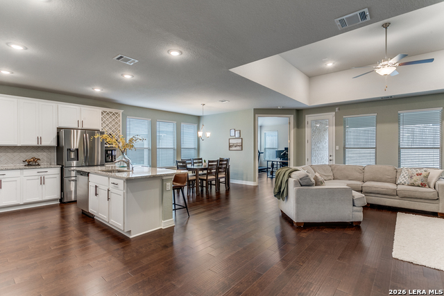 Image 5 of 25 For 14419 Costa Leon