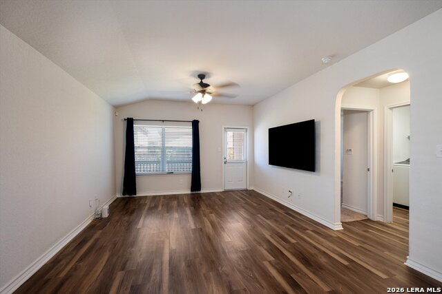 Image 13 of 31 For 2840 Tengyc Bow