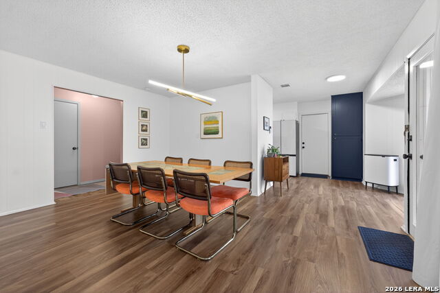 Image 12 of 49 For 9507 Wahada Ave