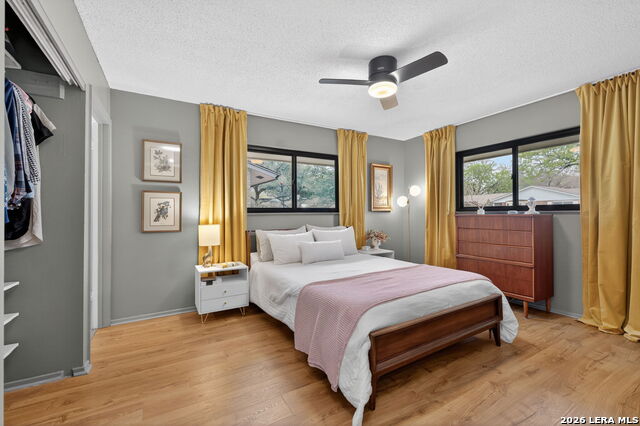 Image 33 of 49 For 9507 Wahada Ave