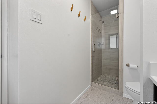 Image 36 of 49 For 9507 Wahada Ave