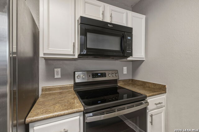 Image 13 of 38 For 9843 Carswell Peak