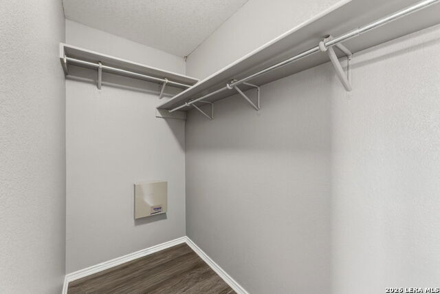 Image 25 of 38 For 9843 Carswell Peak