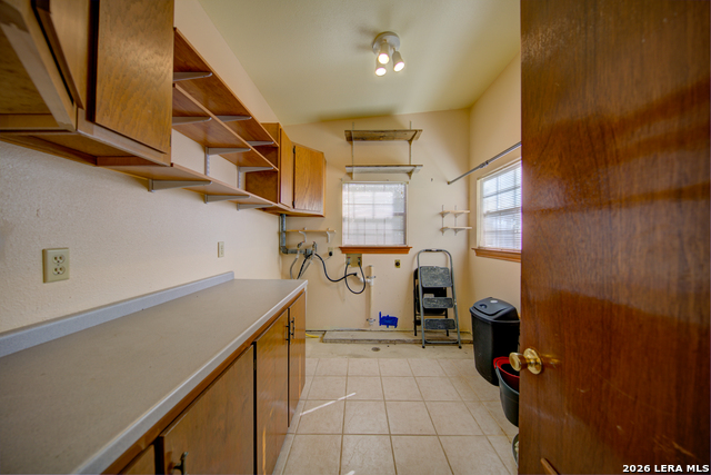 Image 17 of 33 For 25926 Fleet Garden