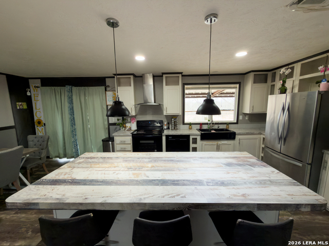 Image 18 of 32 For 114 4th  