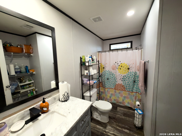 Image 24 of 32 For 114 4th  