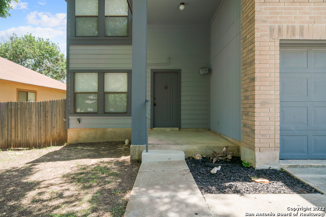 Image 4 of 30 For 12811 Hunting Bear