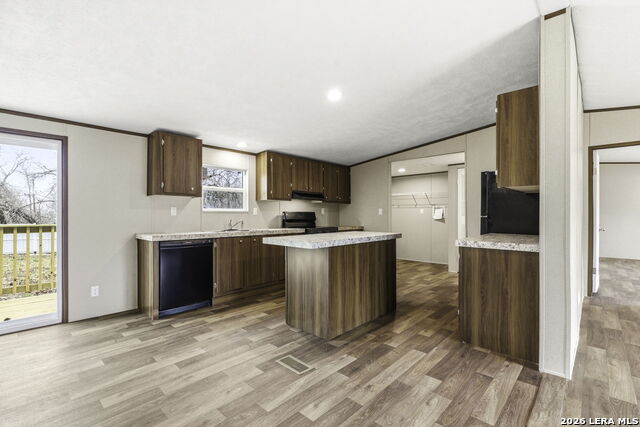 Image 9 of 26 For 23115 Post Oak