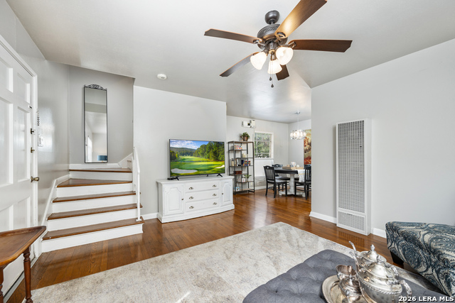 Image 12 of 69 For 111 Grandview Place