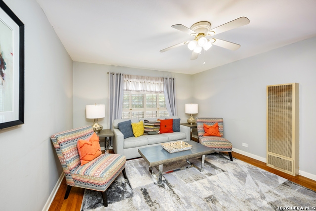 Image 24 of 69 For 111 Grandview Place