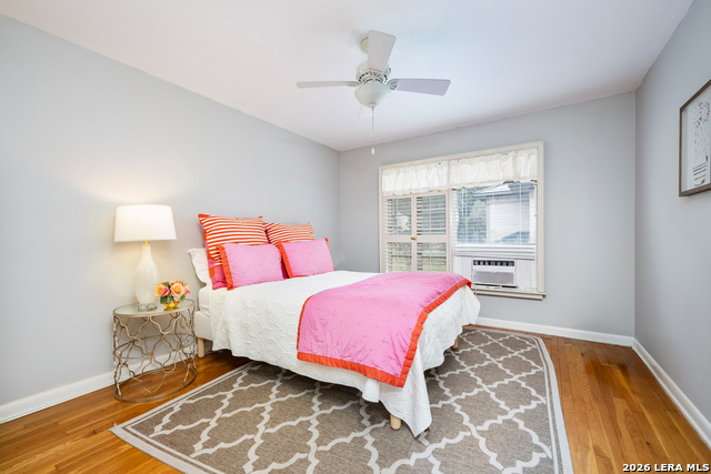 Image 32 of 69 For 111 Grandview Place