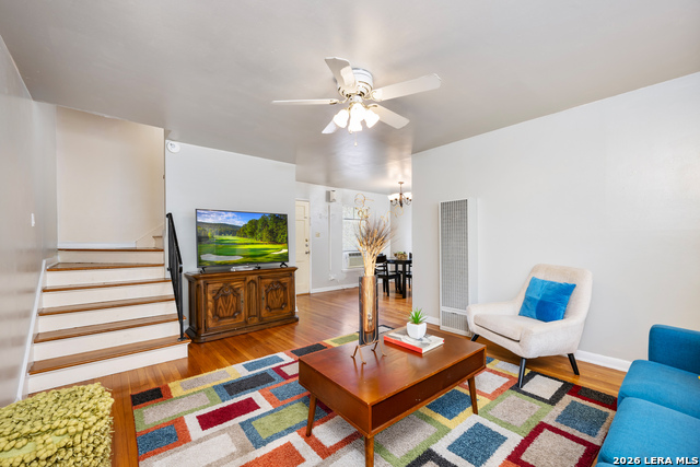 Image 38 of 69 For 111 Grandview Place