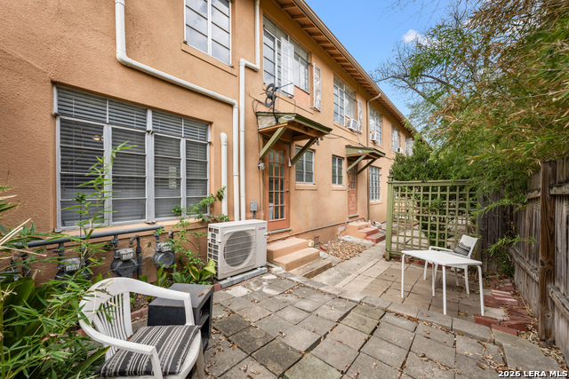 Image 56 of 69 For 111 Grandview Place