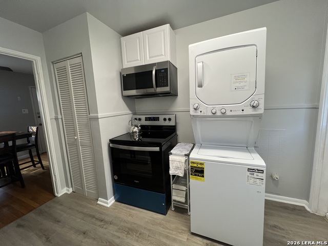 Image 67 of 69 For 111 Grandview Place