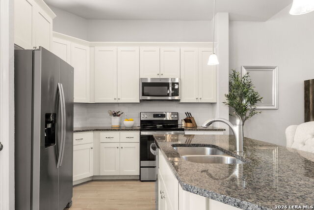 Image 11 of 25 For 257 Club View East