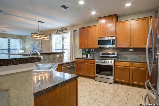 Image 11 of 29 For 104 Prairie Falcon