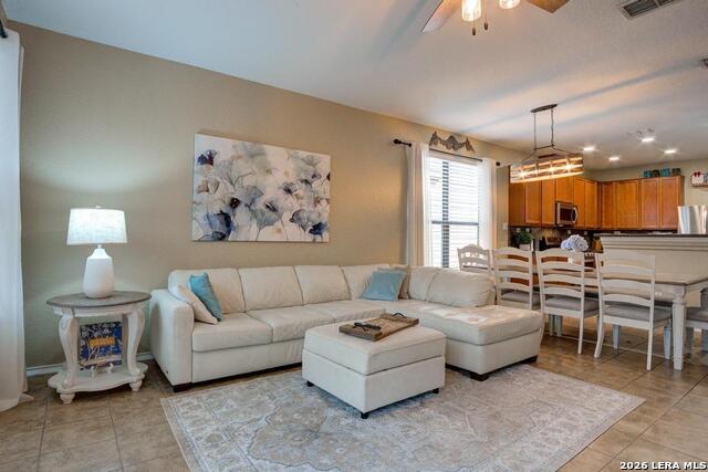 Image 7 of 29 For 104 Prairie Falcon