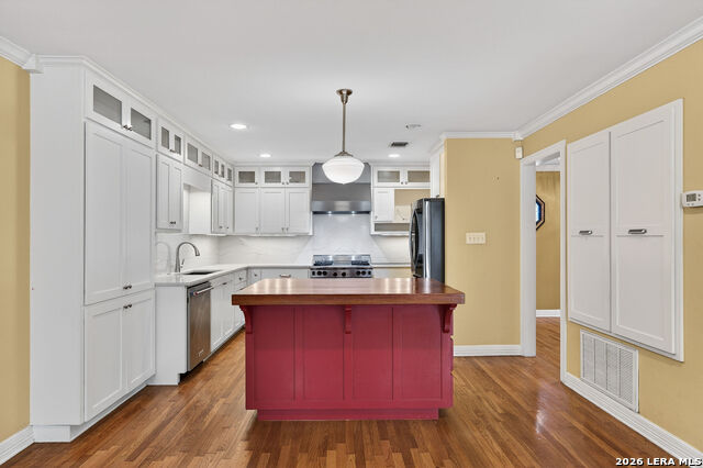 Image 14 of 37 For 506 Castano  