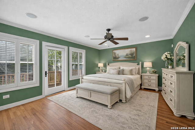 Image 19 of 37 For 506 Castano  