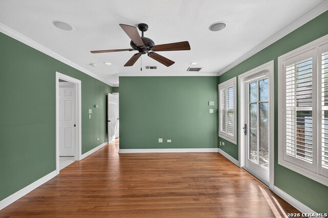 Image 20 of 37 For 506 Castano  