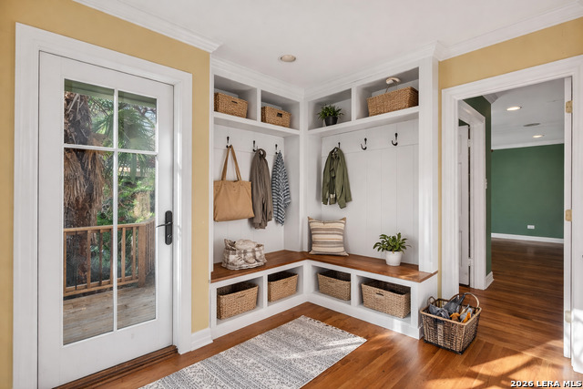 Image 24 of 37 For 506 Castano  