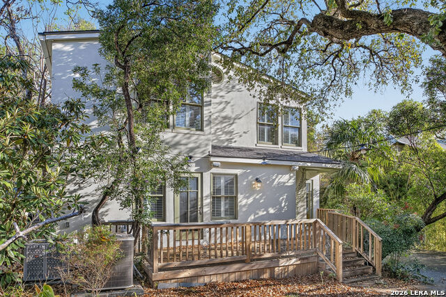 Image 34 of 37 For 506 Castano  