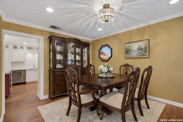 Image 7 of 37 For 506 Castano  