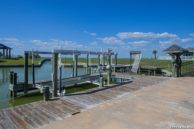 Image 27 of 30 For 30 Peets Bend Dr