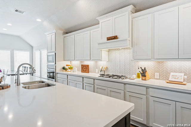 Image 12 of 41 For 1923 Pitcher Bend