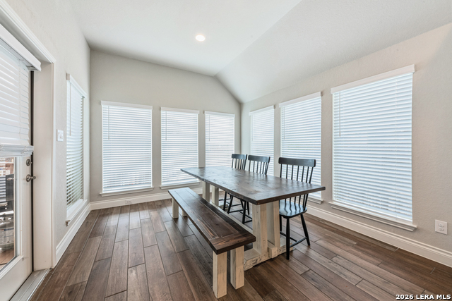 Image 13 of 41 For 1923 Pitcher Bend