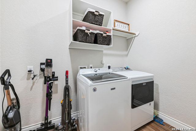 Image 14 of 41 For 1923 Pitcher Bend