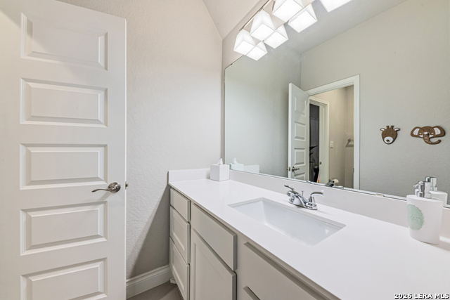 Image 28 of 41 For 1923 Pitcher Bend