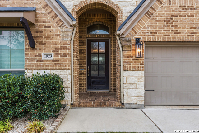 Image 3 of 41 For 1923 Pitcher Bend